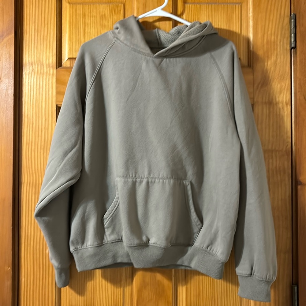 Amazon sweatshirt in Coffee